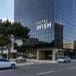 As suítes são amplas e contam com comodidades para facilitar a vida dos hóspedes, em curtas ou longas estadas. Fotos: Divulgação