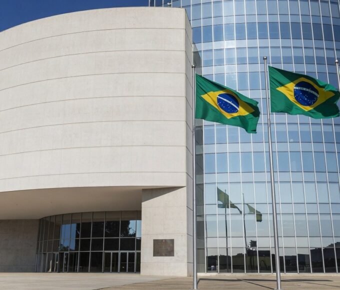 Edifício do TJDFT em Brasília, simbolizando condenação judicial de empresa de gaming por bloqueio de conta.