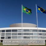 Palácio do Buriti em Brasília, representando suspensão de portaria sobre remuneração de professores no DF.