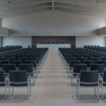 Plenário vazio da Câmara do DF durante homenagem a enfermeiros