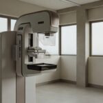 Equipamento de mamografia em hospital do Distrito Federal para diagnóstico precoce de câncer de mama