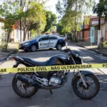 Moto apreendida em operação da Polícia Civil em Arniqueiras